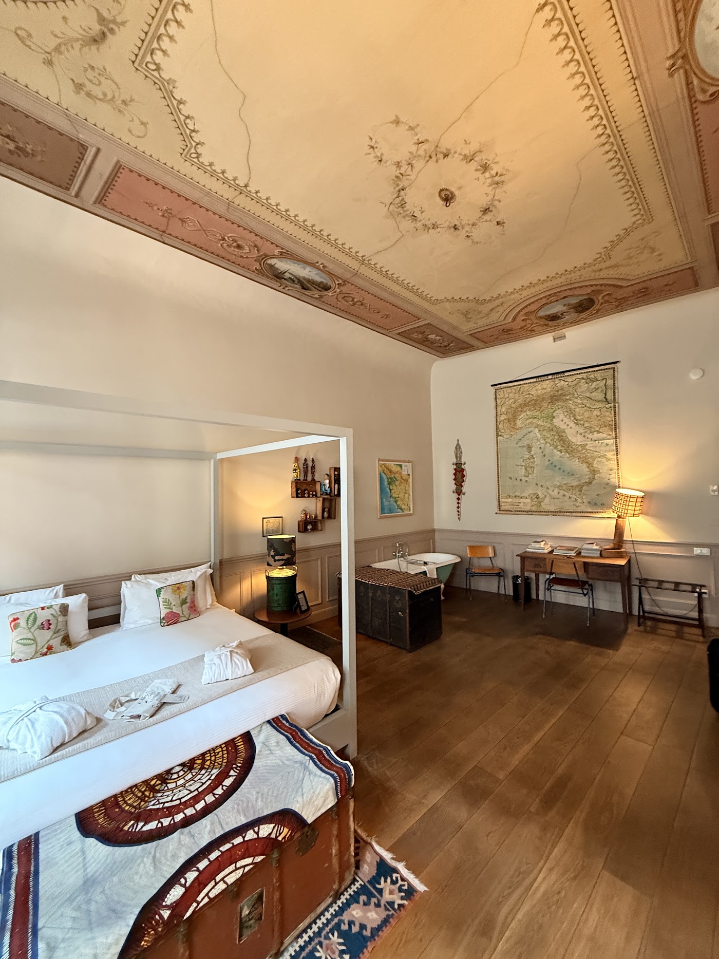 SoprArno Suites, dog-friendly hotel, photo 3