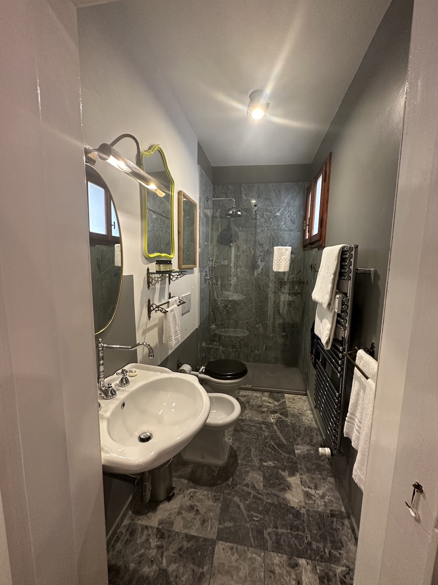SoprArno Suites, dog-friendly hotel, photo 4