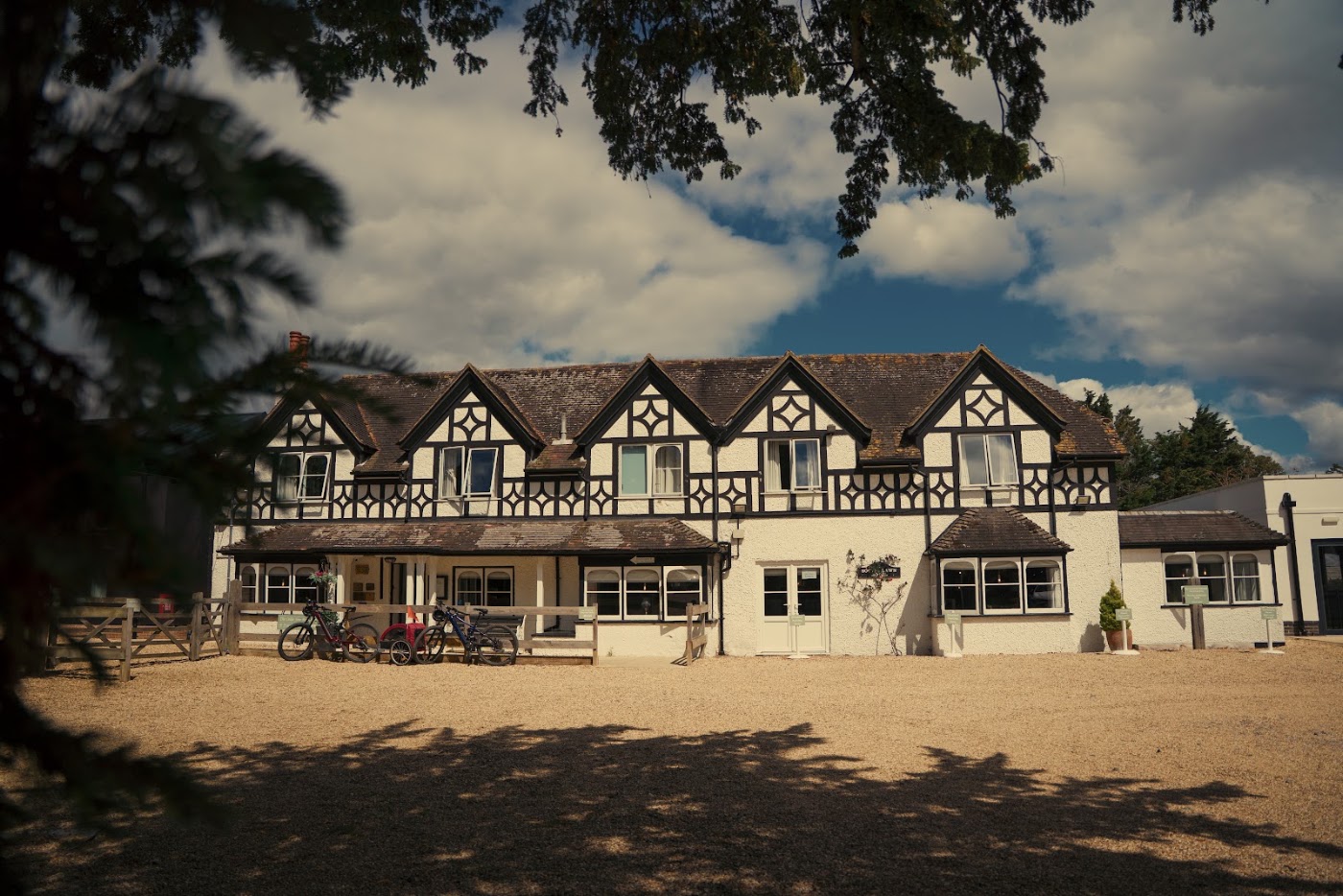South Lawn Hotel, dog-friendly hotel in New Forest and Dorset