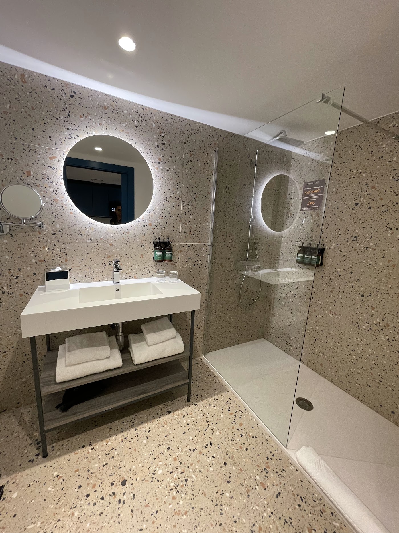 Staybridge Suites Cannes Centre, dog-friendly hotel, photo 5