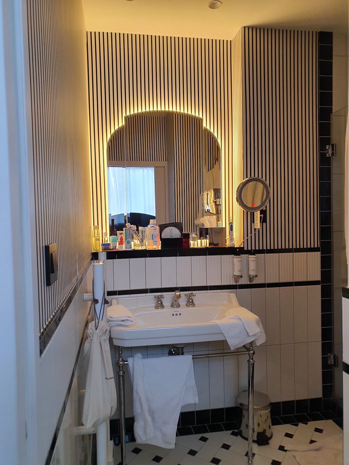 The 1932 Hotel & Spa Cap d'Antibes - MGallery Collection, dog-friendly hotel, photo 5