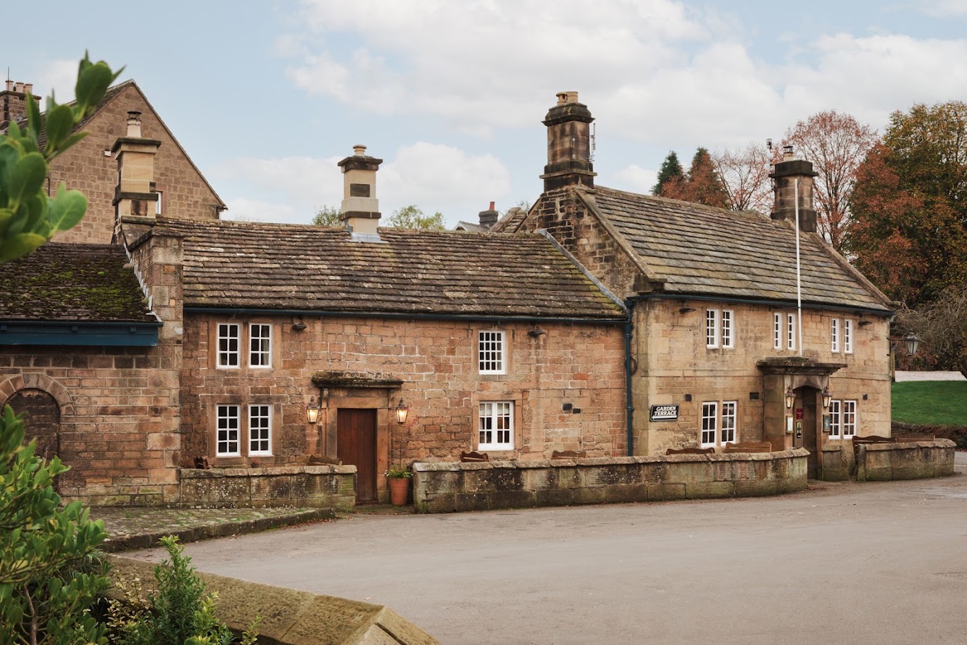The Beeley Inn, dog-friendly hotel, photo 2