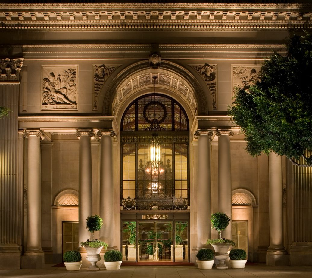 The Biltmore Los Angeles, dog-friendly hotel, photo 2