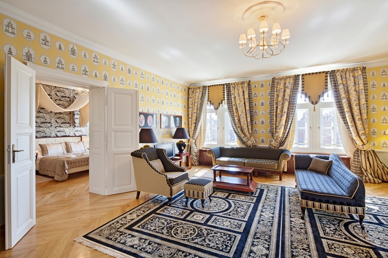 The Bonerowski Palace, dog-friendly hotel, photo 5