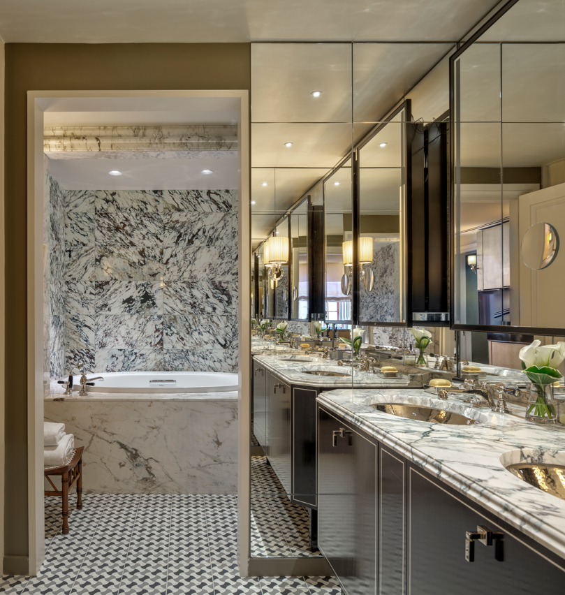 The Carlyle, A Rosewood Hotel, dog-friendly hotel, photo 4