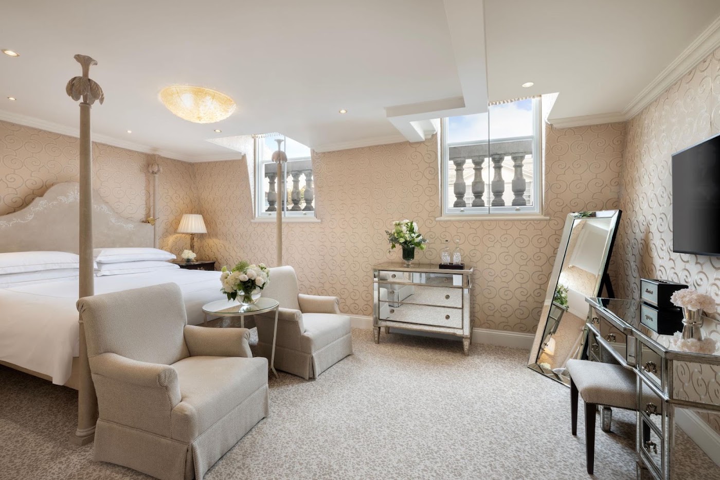 The Chesterfield Mayfair, dog-friendly hotel, photo 5