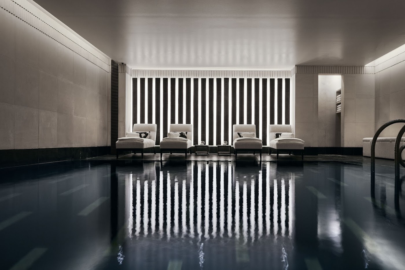 The Connaught, dog-friendly hotel, photo 4