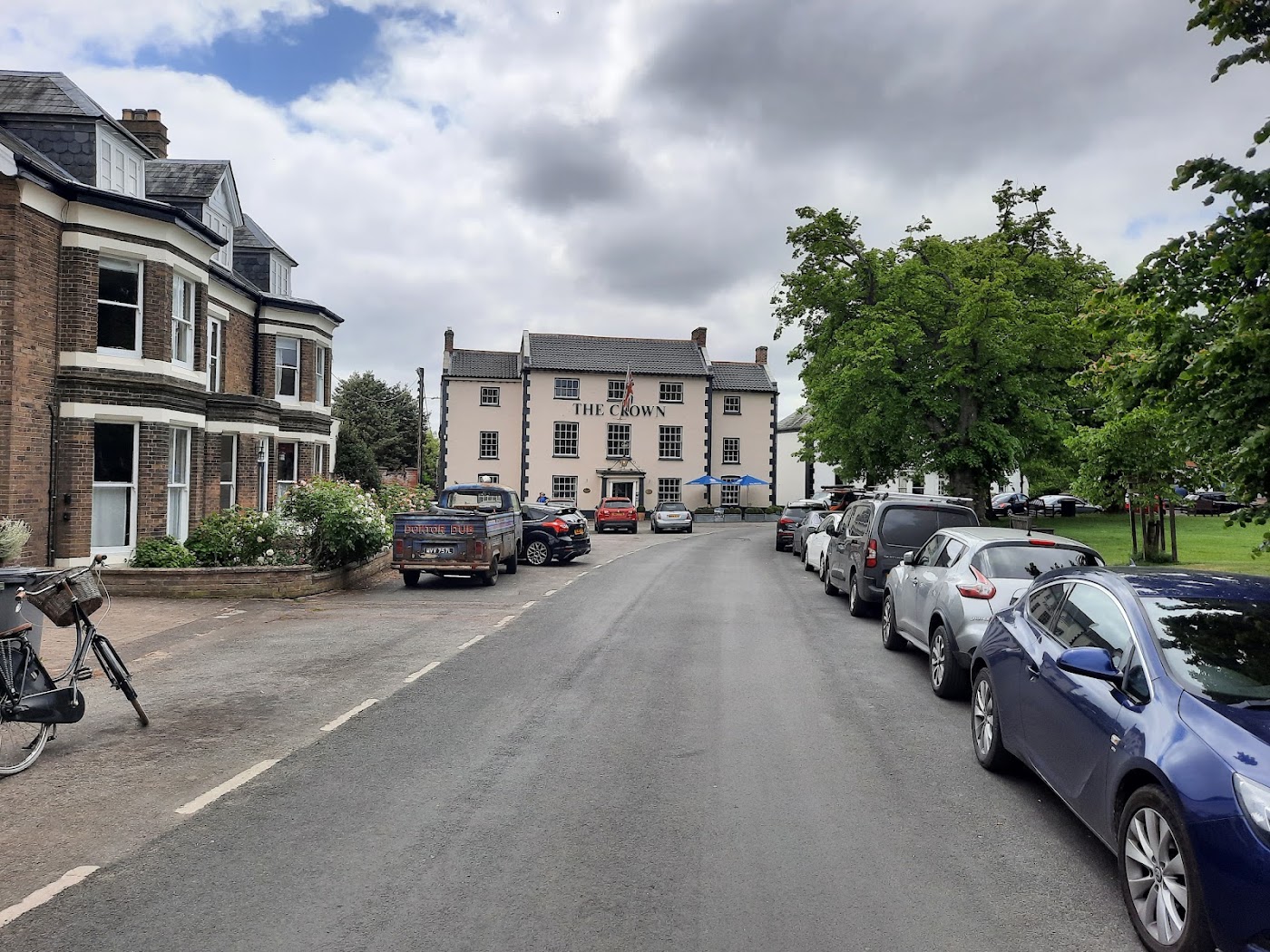The Crown Hotel, dog-friendly hotel, photo 2