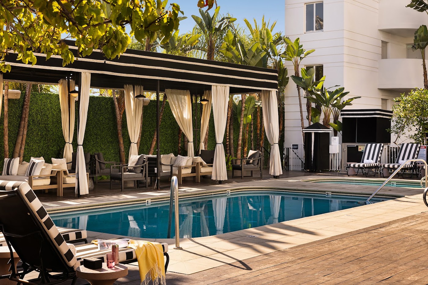 The Eden Santa Monica, dog-friendly hotel, photo 2