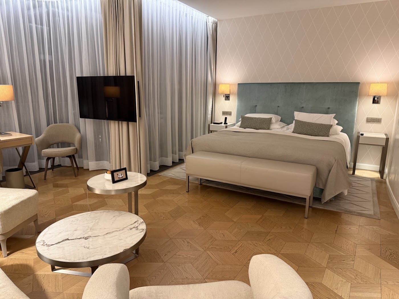The Fontenay, dog-friendly hotel, photo 3