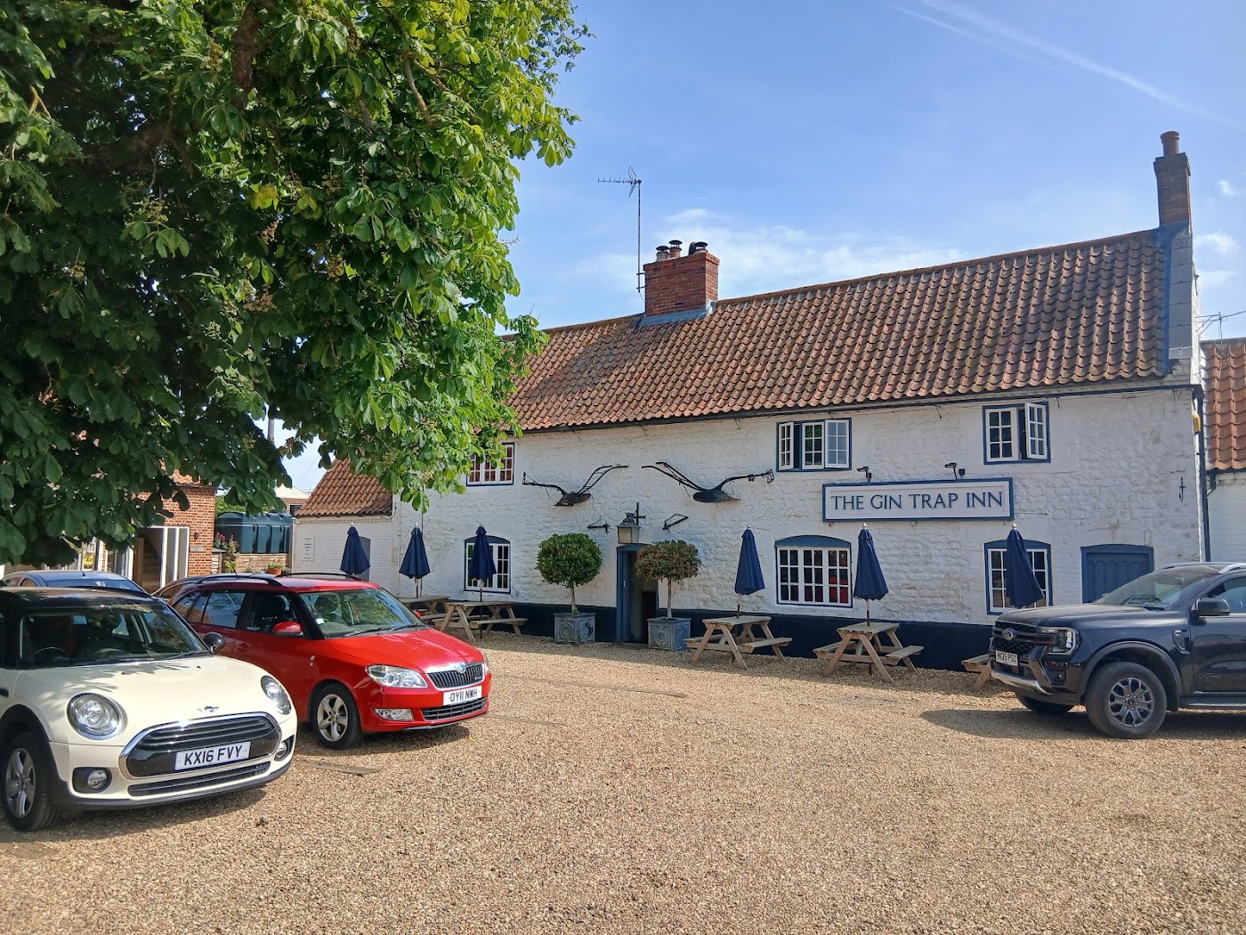 The Gin Trap Inn, dog-friendly hotel, photo 4