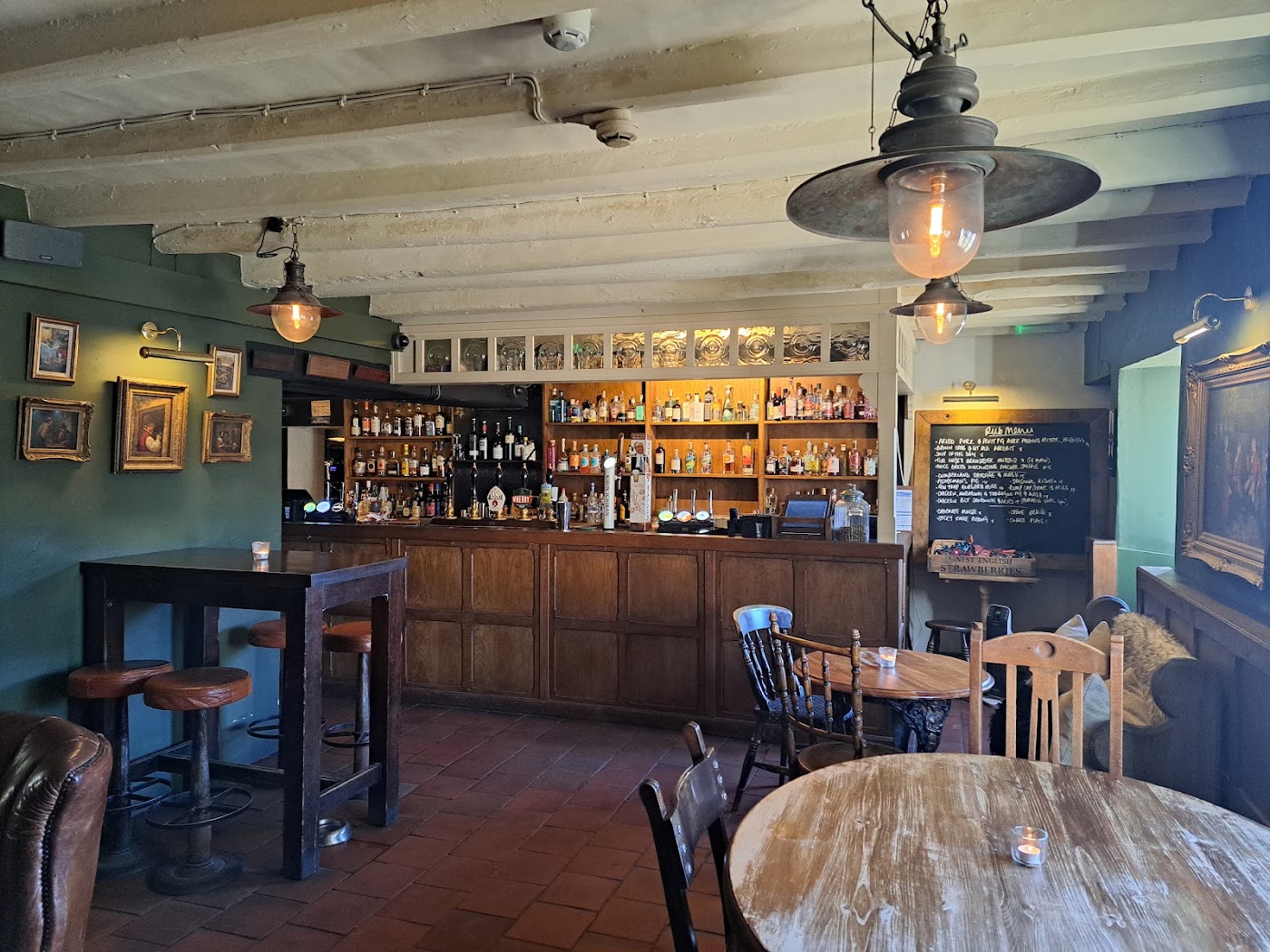 The Gin Trap Inn, dog-friendly hotel, photo 5