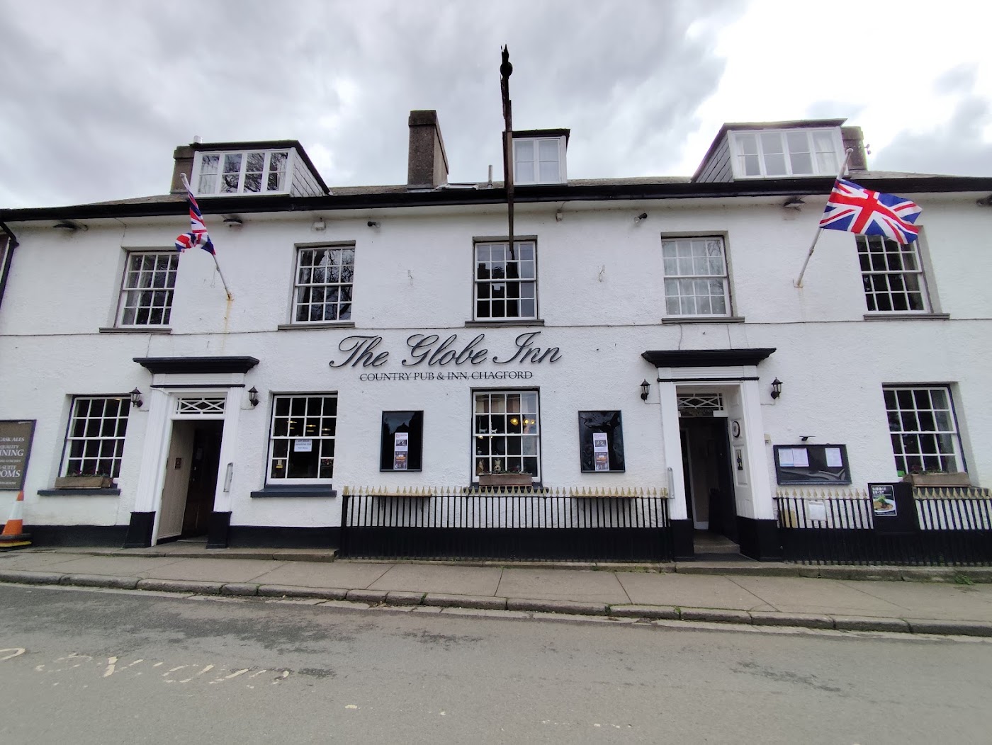 The Globe Inn, dog-friendly hotel, photo 4