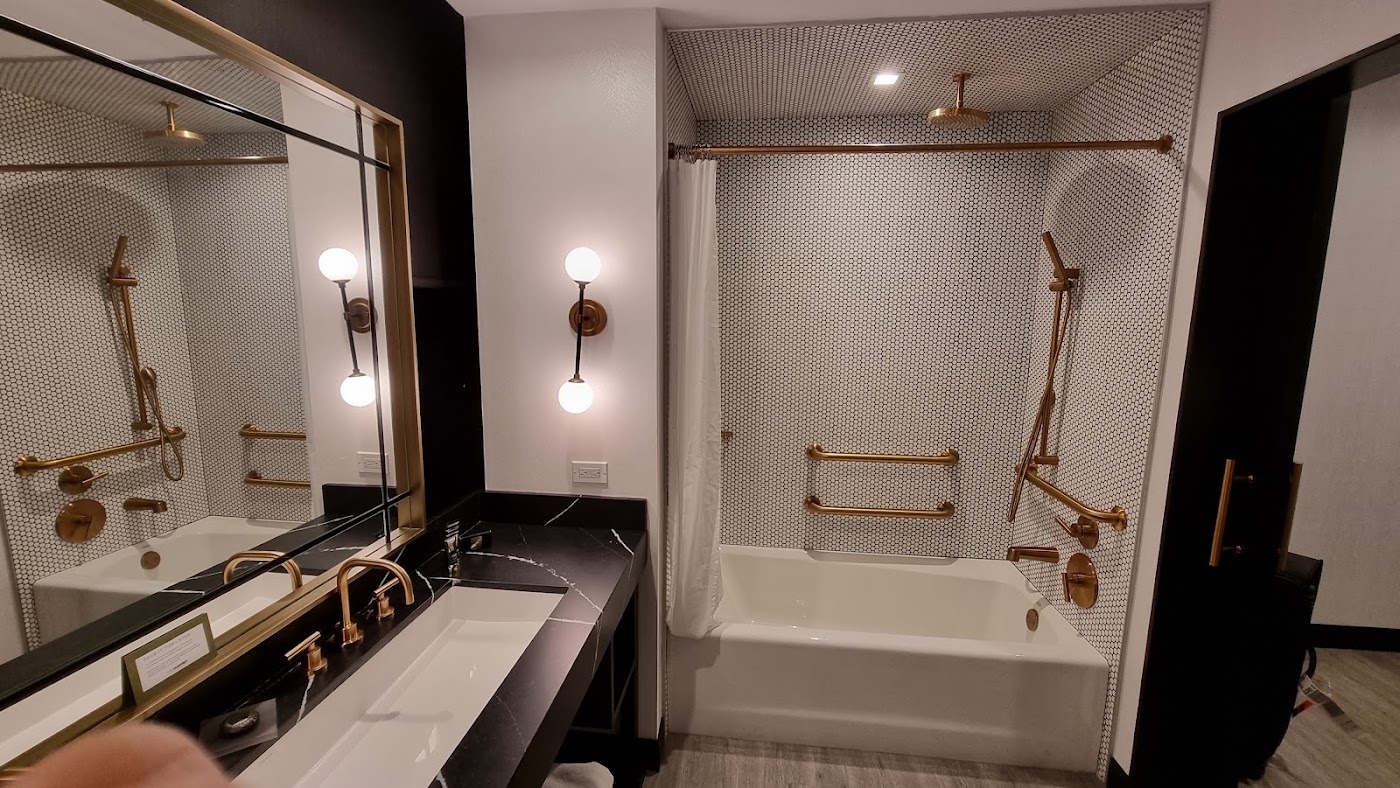 The Godfrey Hotel Hollywood, dog-friendly hotel, photo 5