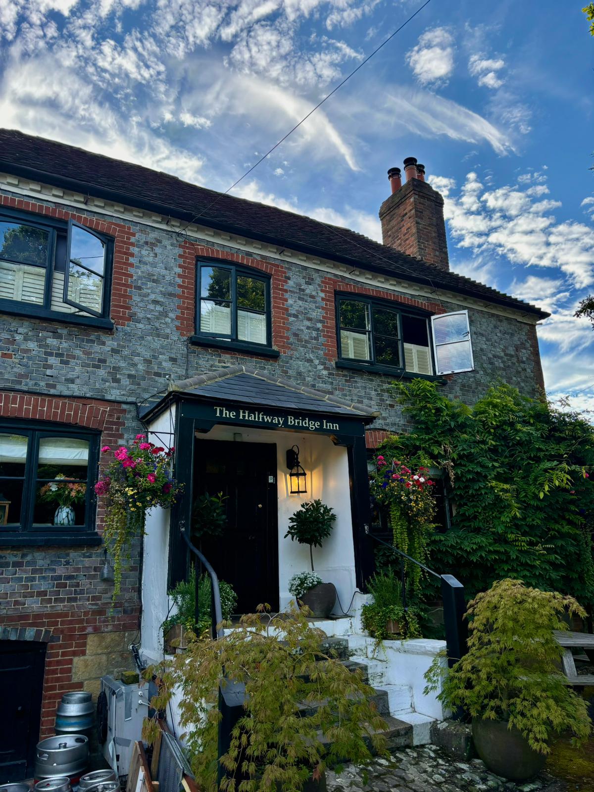 The Halfway Bridge, dog-friendly hotel, photo 2