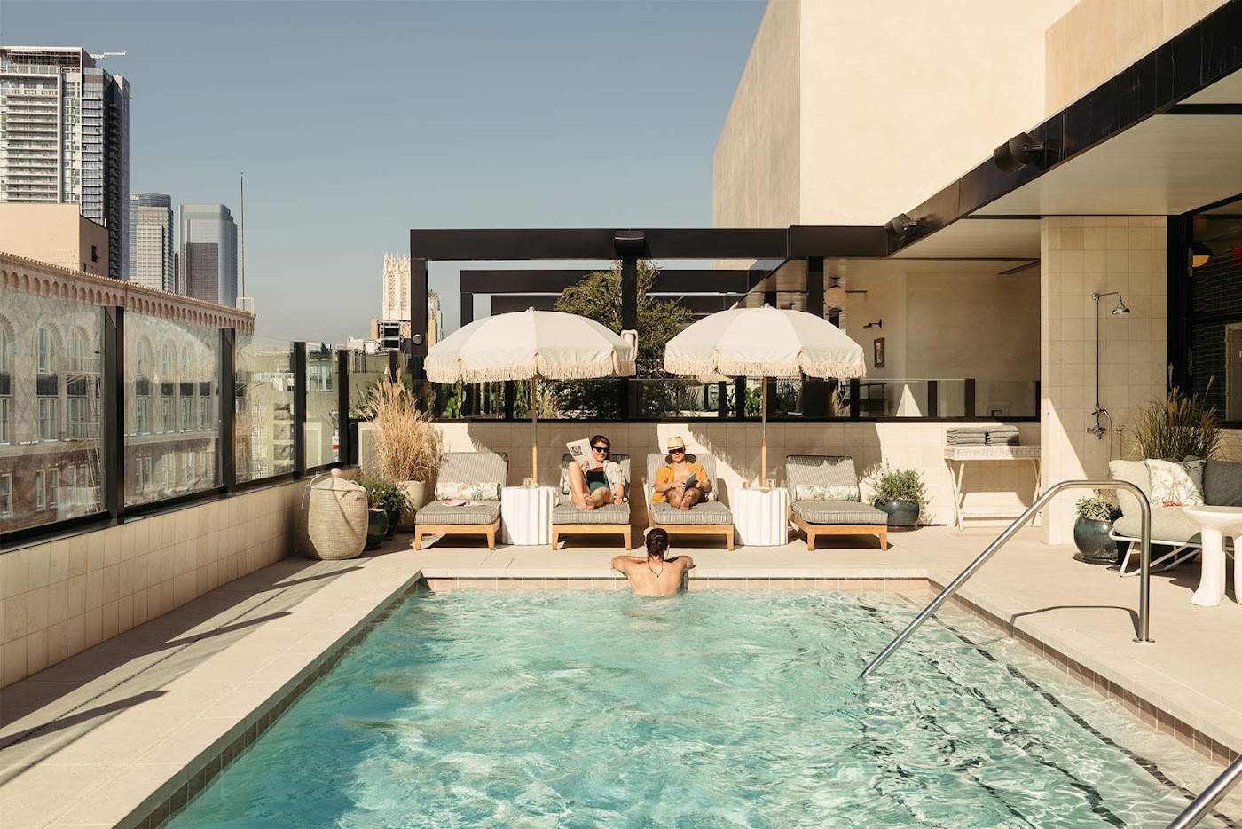 The Hoxton Downtown LA, dog-friendly hotel, photo 4