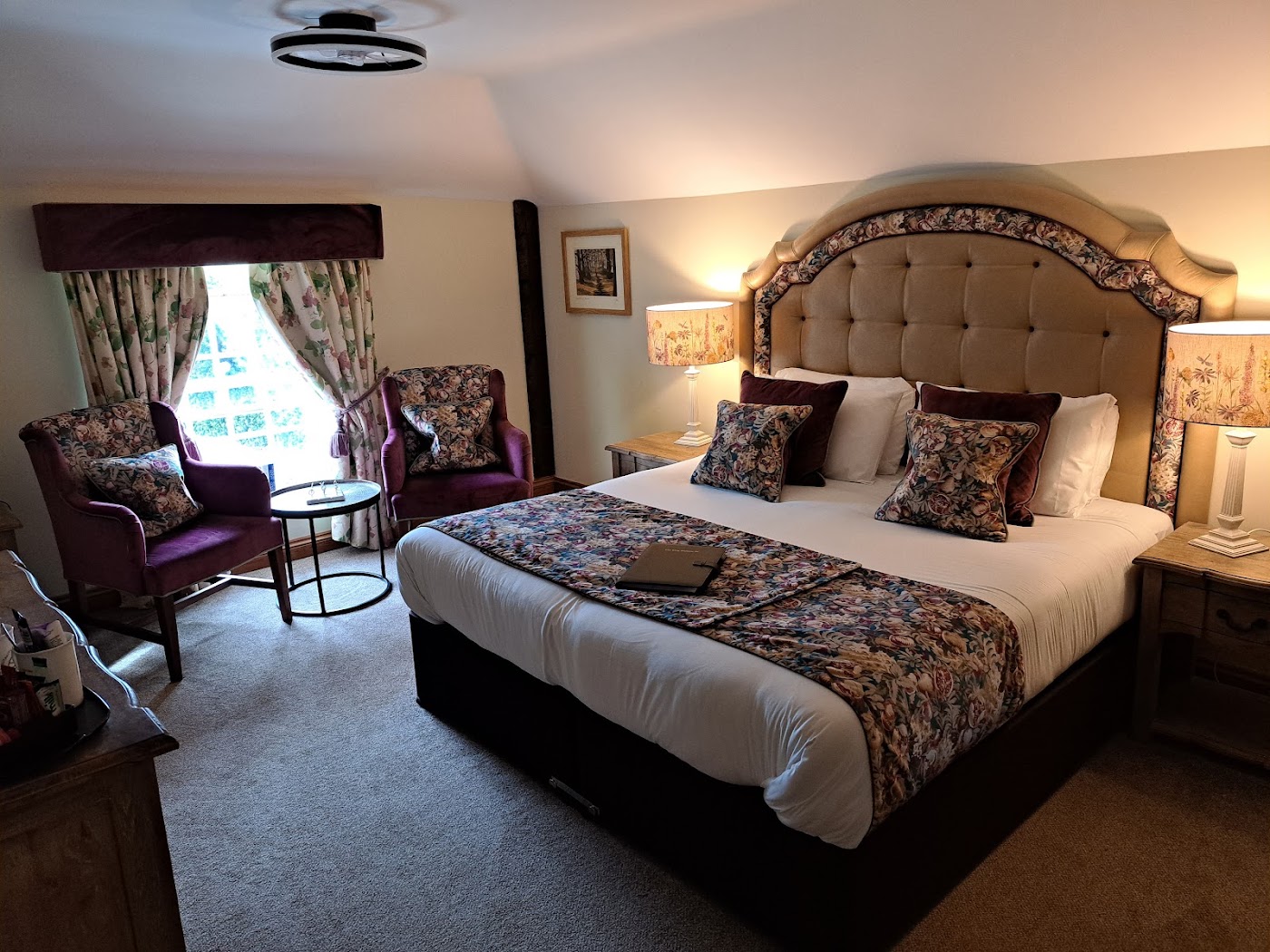 The King William IV, dog-friendly hotel, photo 3