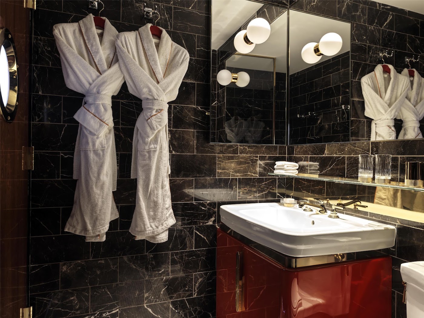 The Manner, dog-friendly hotel, photo 4