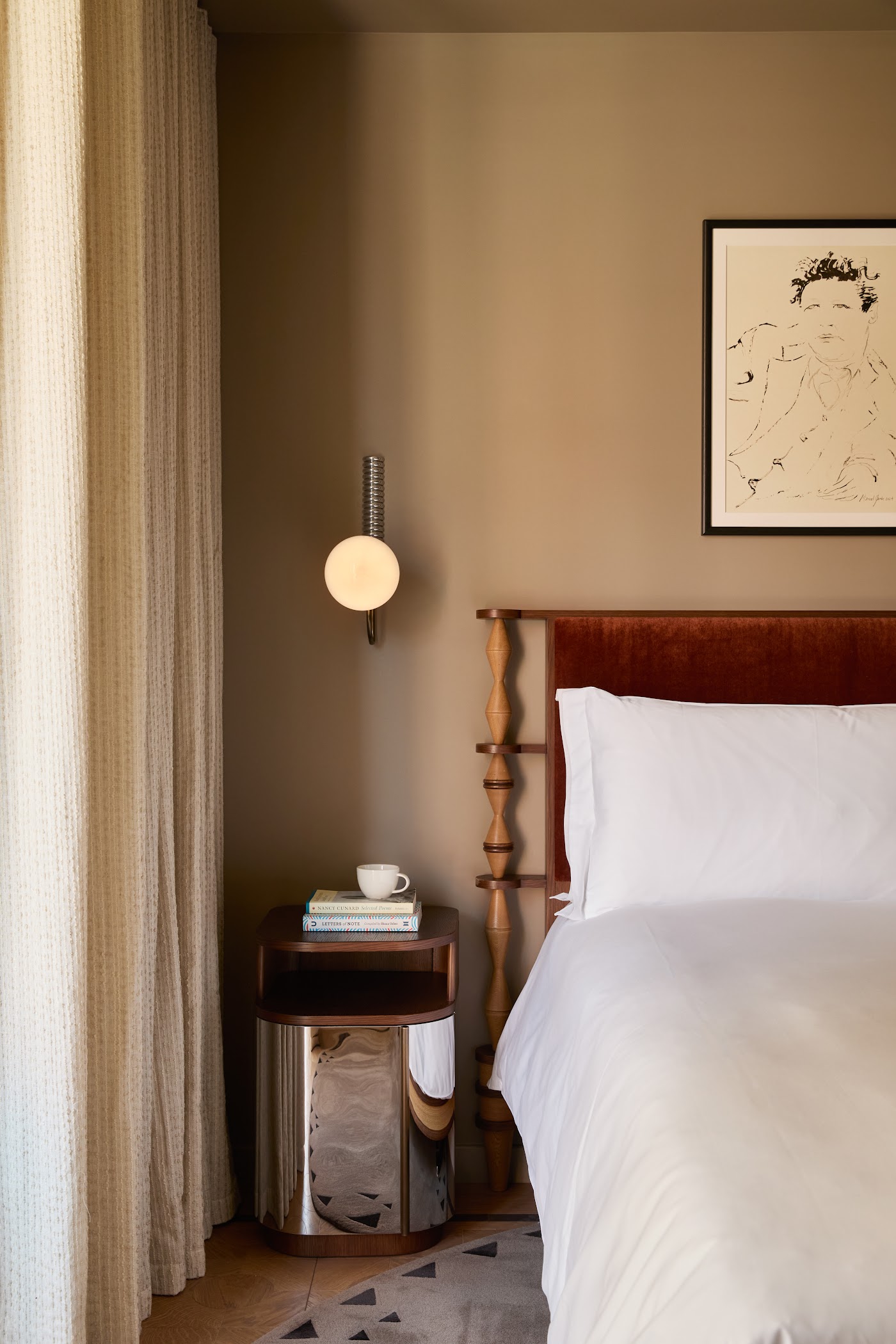 The Newman, dog-friendly hotel, photo 5
