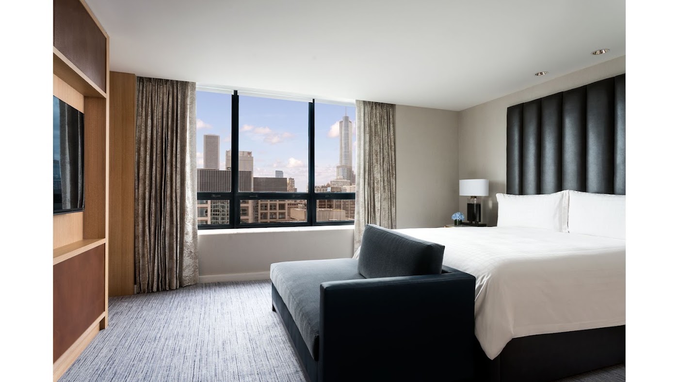 The Ritz-Carlton Chicago, dog-friendly hotel, photo 2