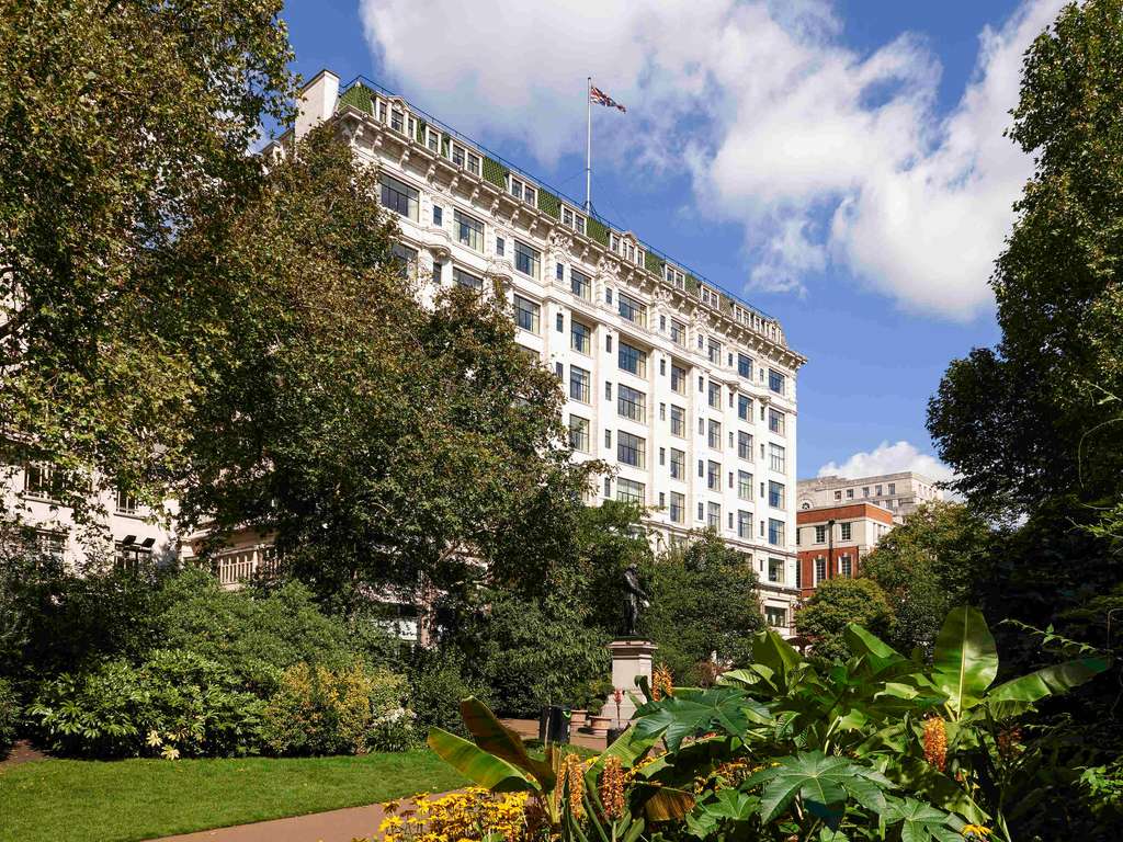 The Savoy, dog-friendly hotel, photo 2