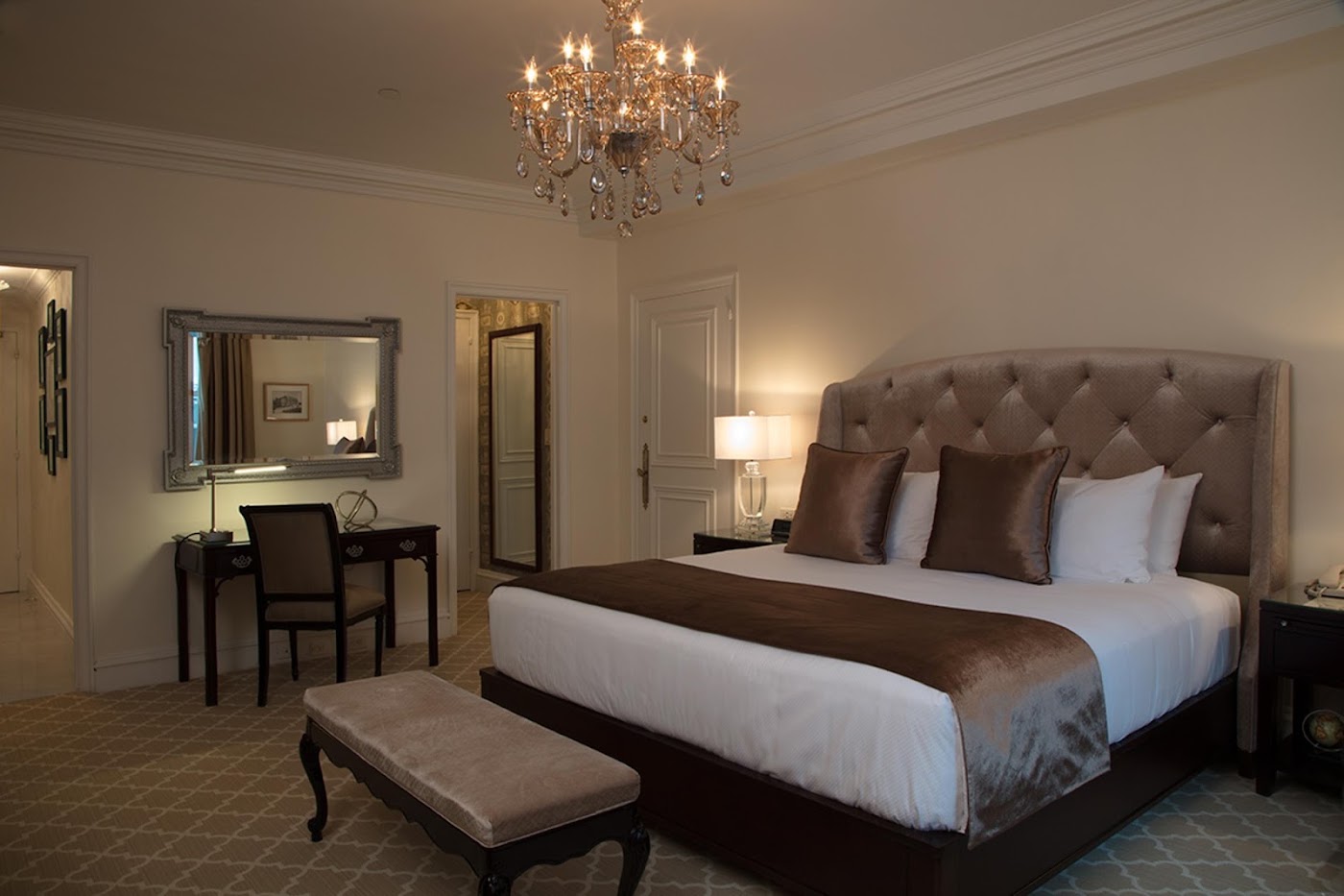 The Sherry-Netherland, dog-friendly hotel, photo 3