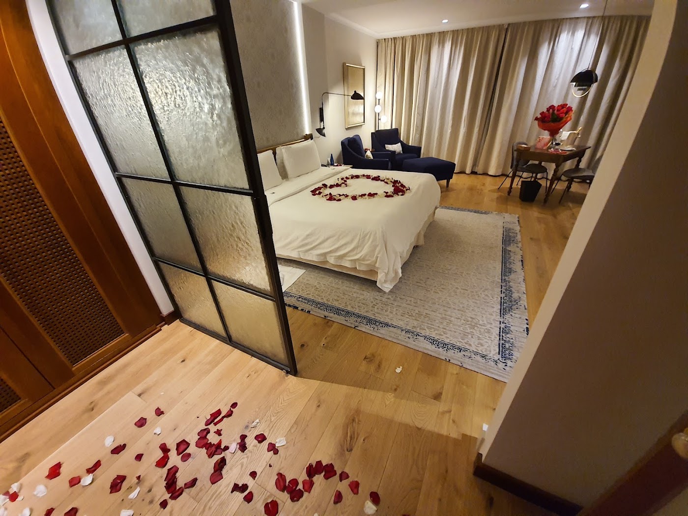 The St. Regis Mardavall Mallorca Resort, dog-friendly hotel, photo 3