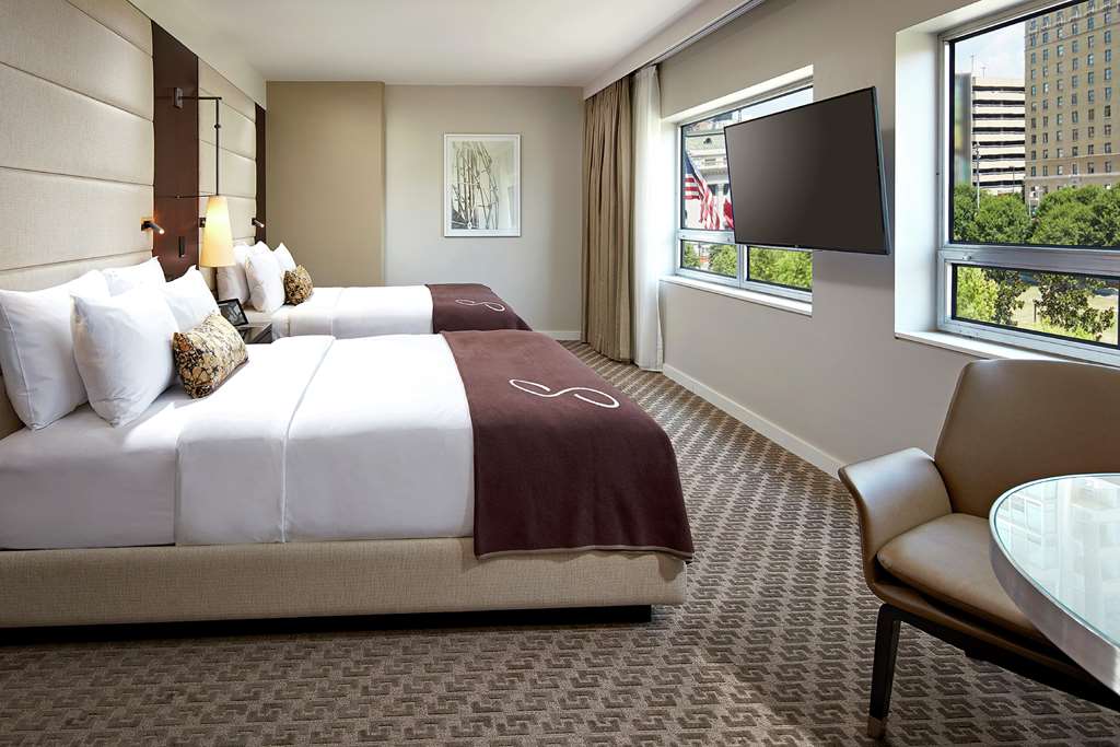 The Statler Dallas, Curio Collection by Hilton, dog-friendly hotel, photo 3