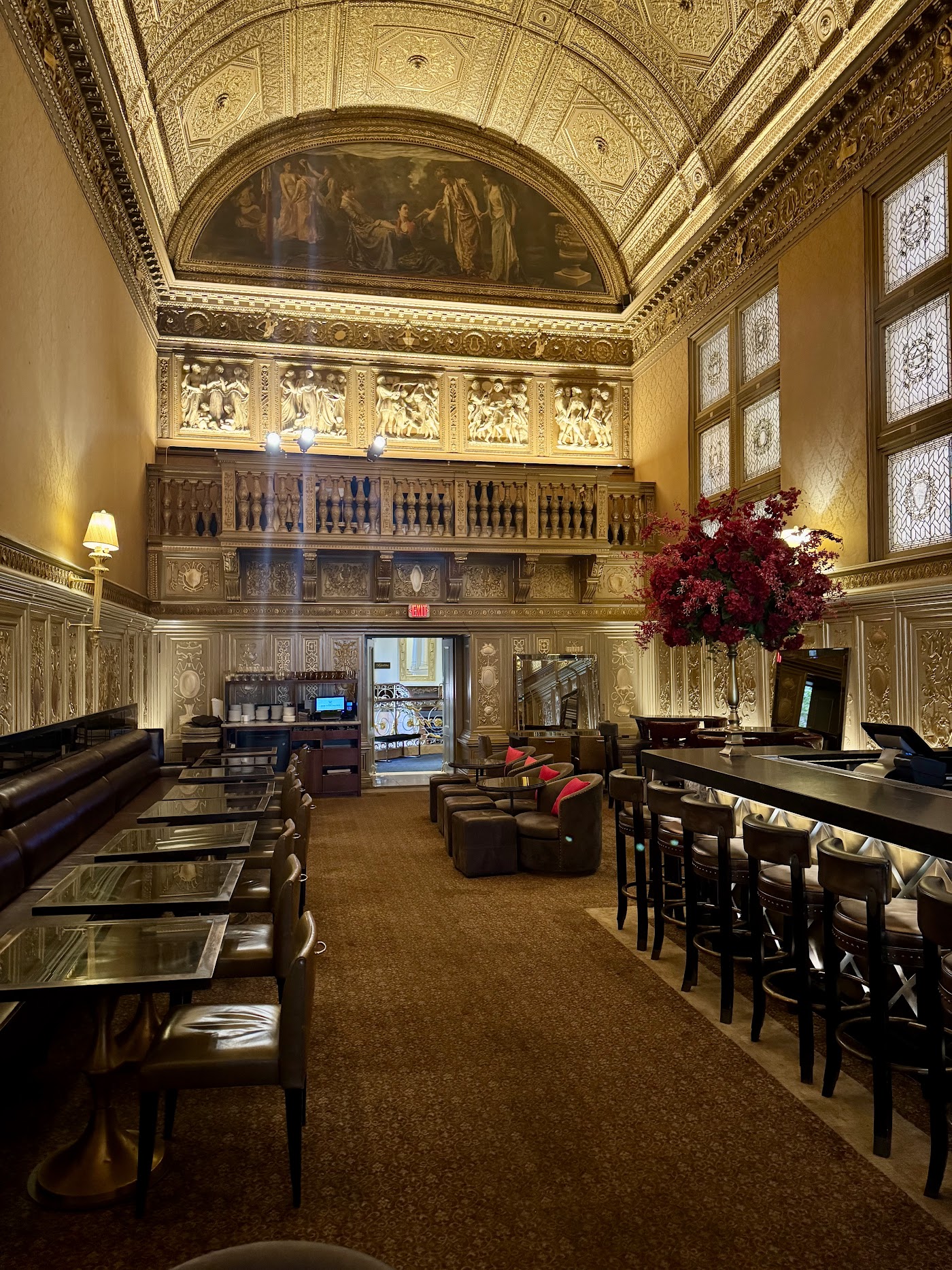 The Towers at Lotte New York Palace, dog-friendly hotel, photo 5