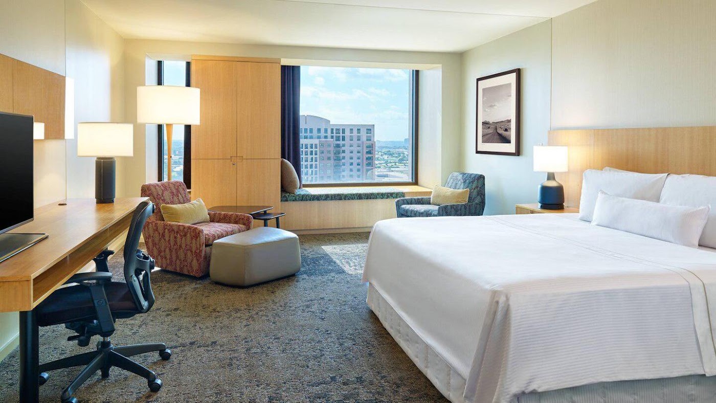 The Westin Galleria Dallas, dog-friendly hotel, photo 2