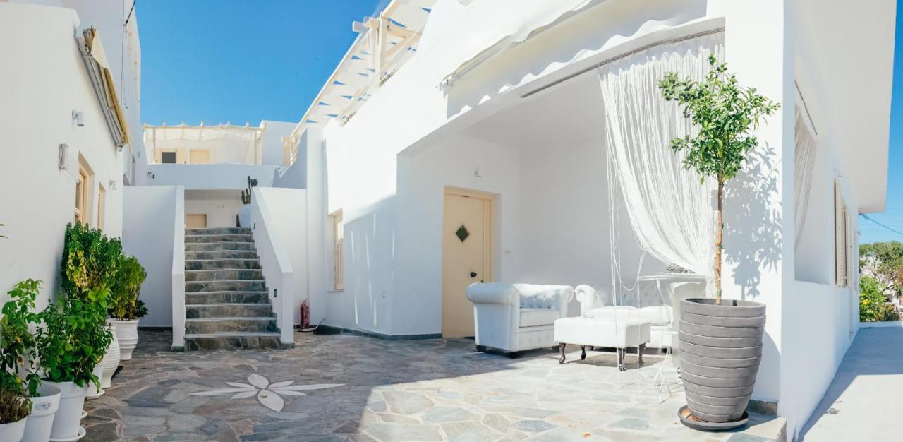 The White Suites, dog-friendly hotel, photo 2