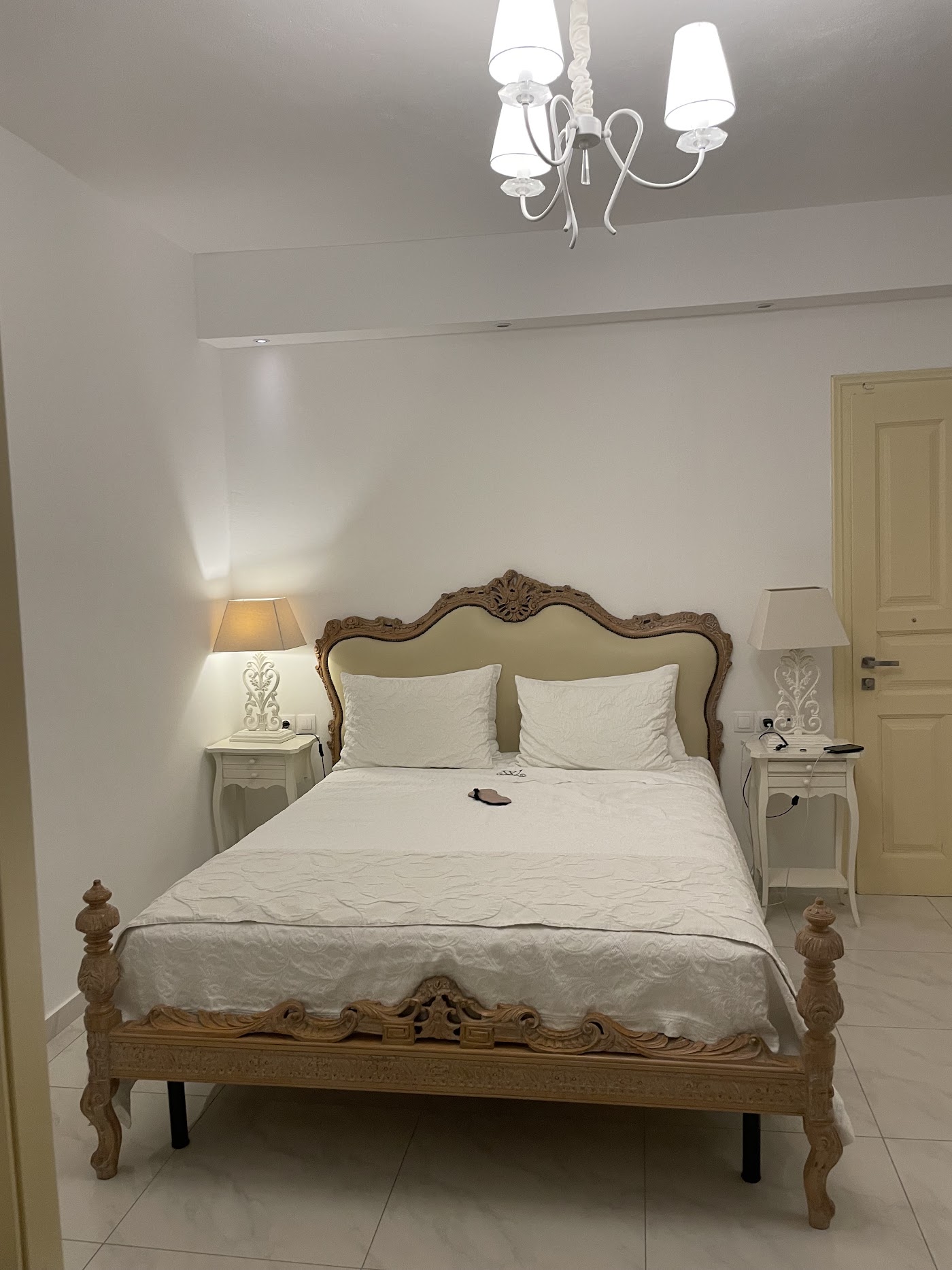 The White Suites, dog-friendly hotel, photo 3
