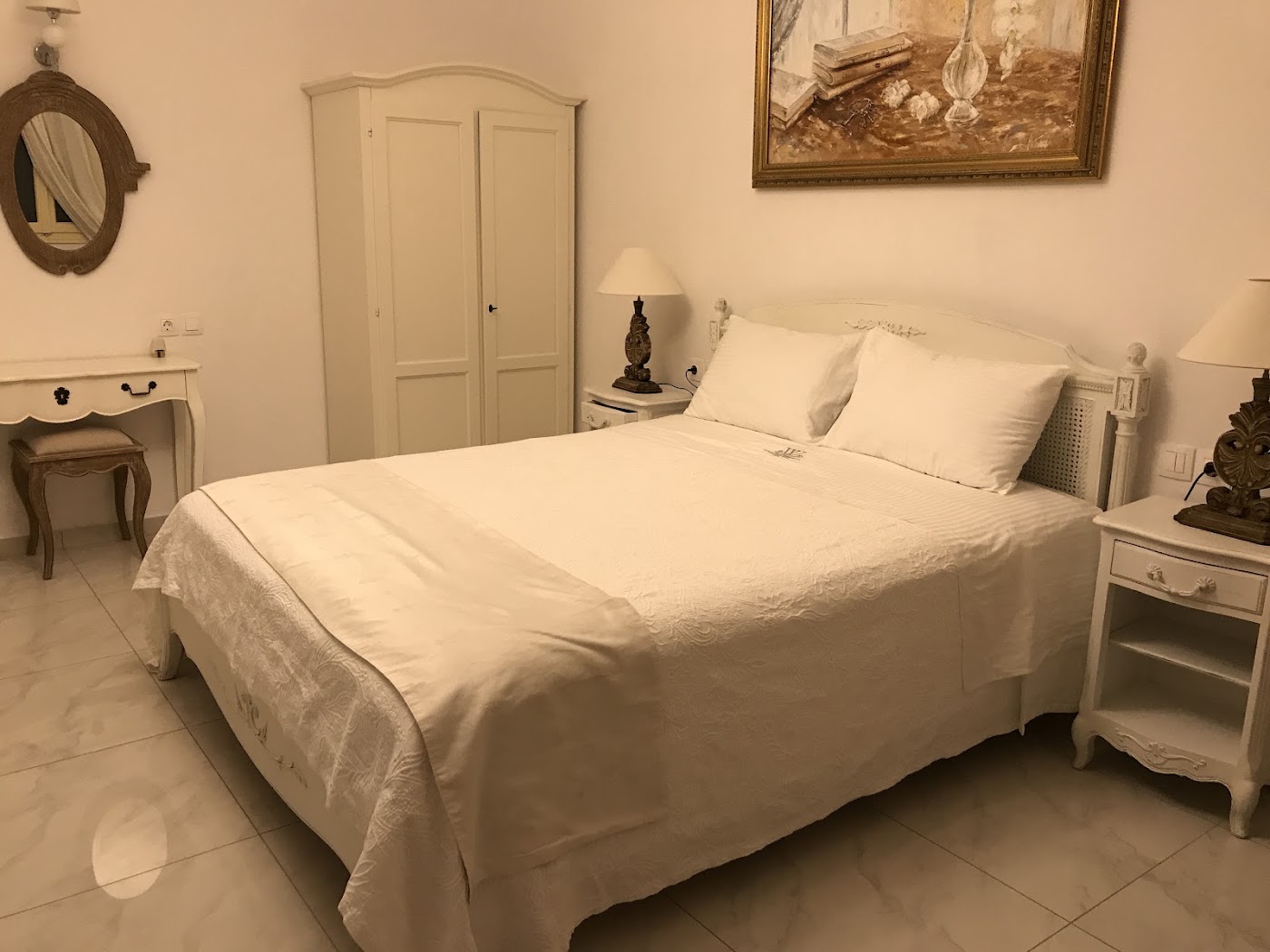 The White Suites, dog-friendly hotel, photo 4