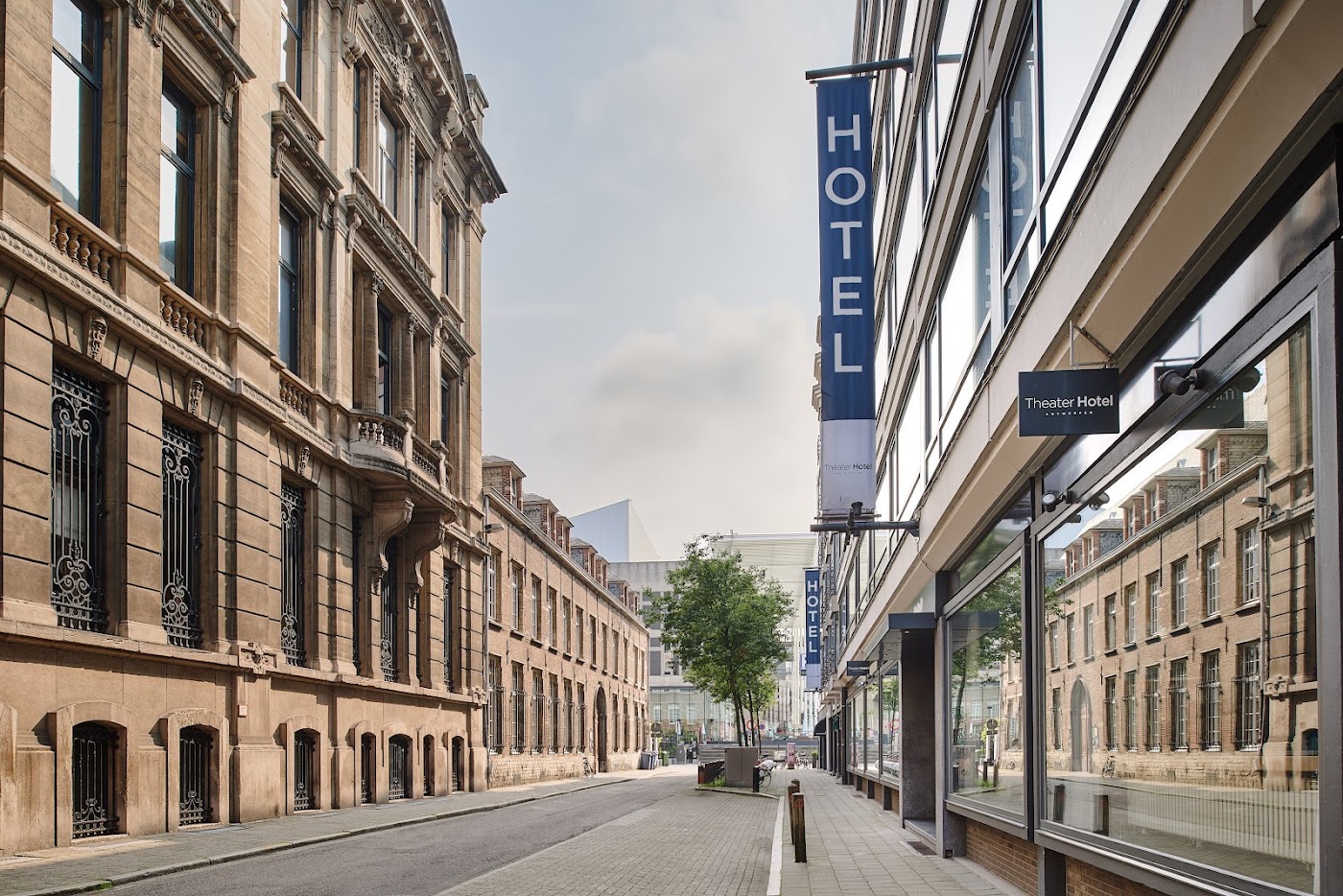 Theater Hotel Antwerp, dog-friendly hotel, photo 2