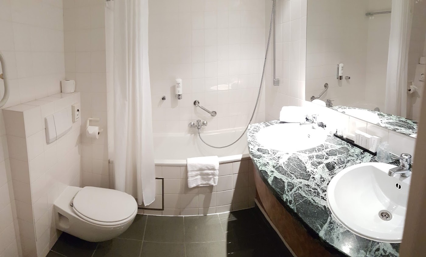 Theater Hotel Antwerp, dog-friendly hotel, photo 4