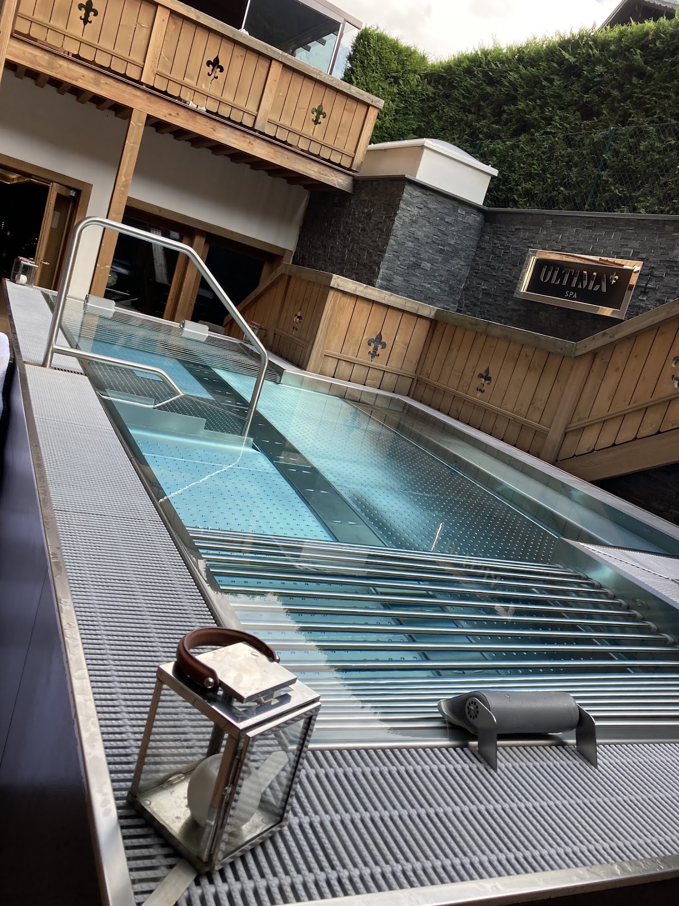 Ultima Gstaad, dog-friendly hotel, photo 4