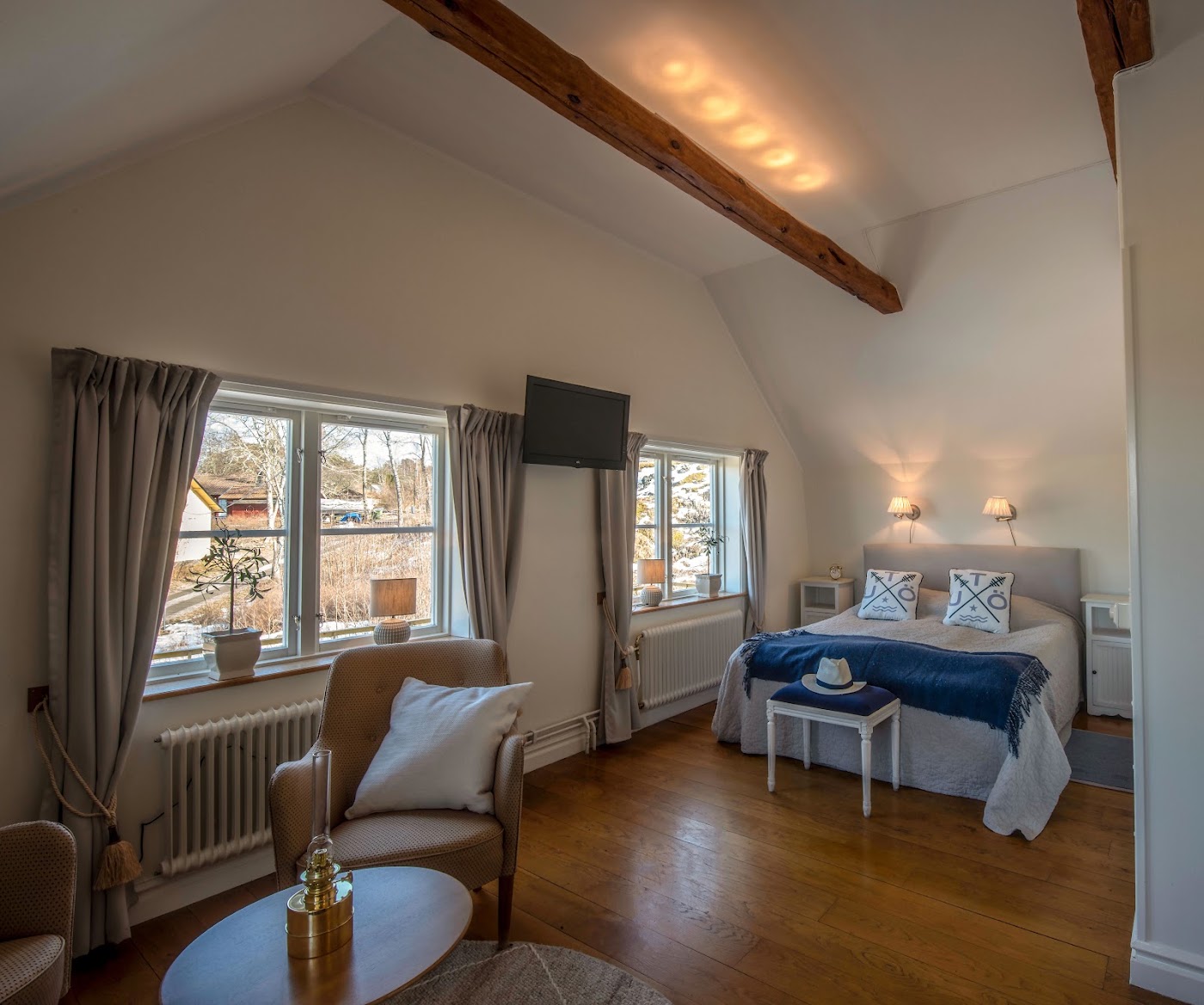 Uto Vardshus, dog-friendly hotel, photo 5