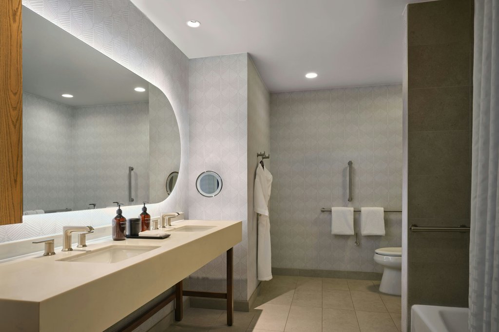 Viewline Resort Snowmass, Autograph Collection, dog-friendly hotel, photo 5