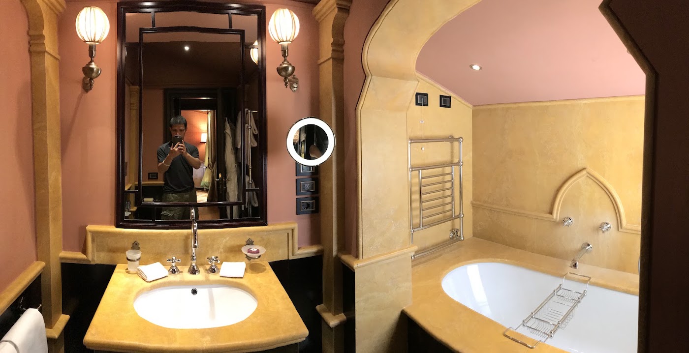 Villa Cora, dog-friendly hotel, photo 5