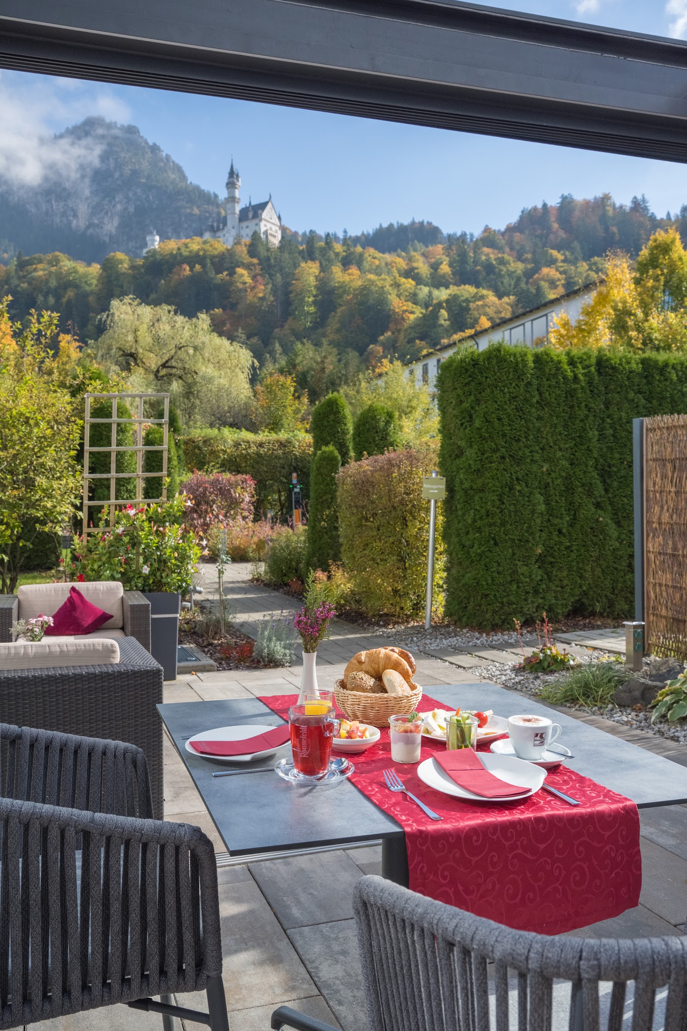 Villa Ludwig Suite Hotel, dog-friendly hotel, photo 4