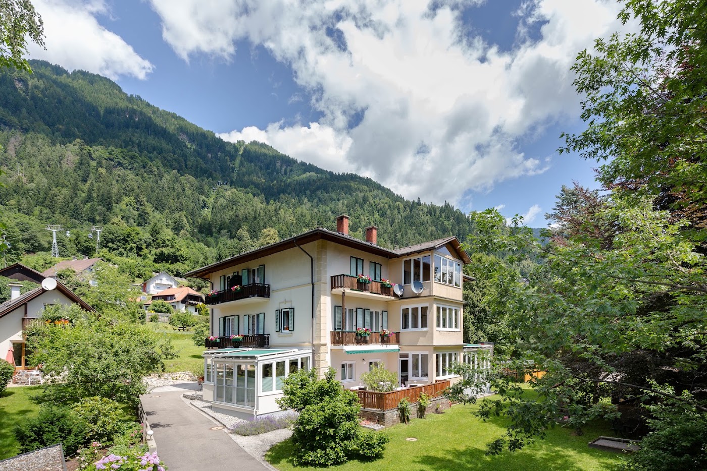 Villa Marienhof, dog-friendly hotel, photo 2