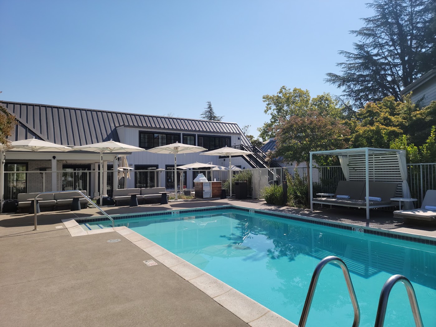 Vintage House at The Estate Yountville, dog-friendly hotel, photo 4