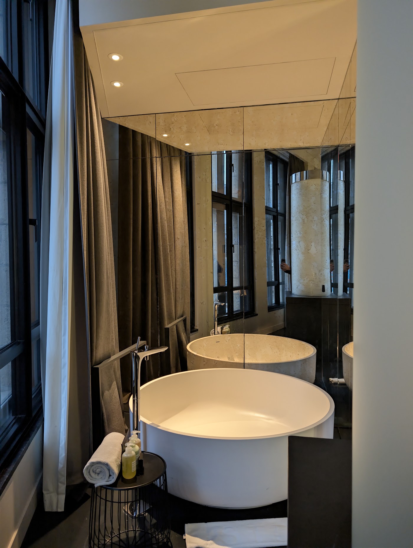 W Amsterdam, dog-friendly hotel, photo 5