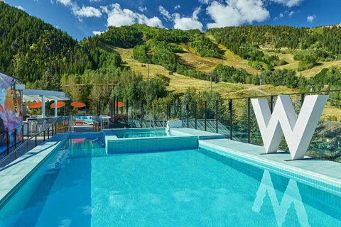 W Aspen, dog-friendly hotel, photo 3