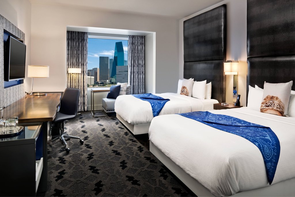 W Dallas, dog-friendly hotel, photo 3