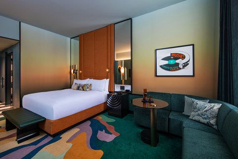 W New York Union Square, dog-friendly hotel, photo 5
