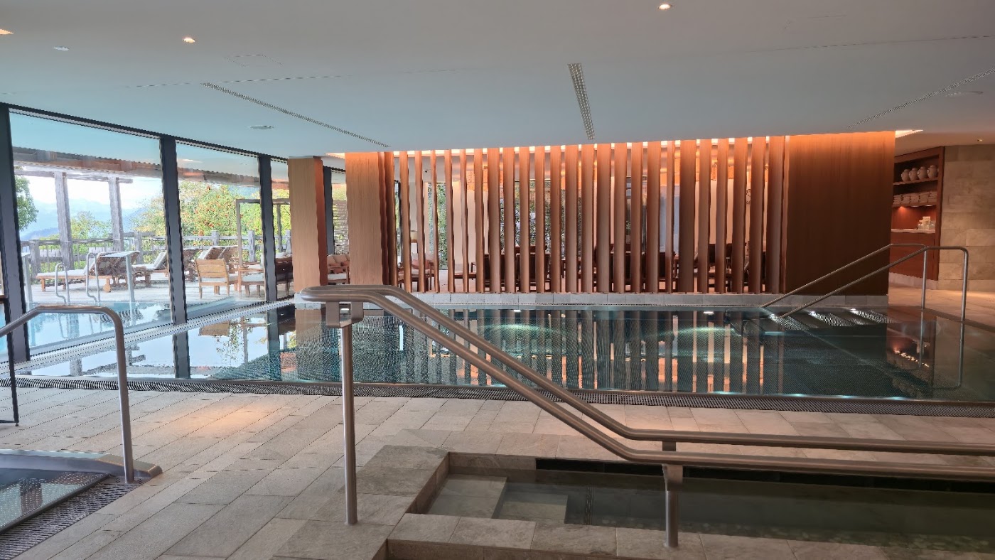 Waldhotel by Bürgenstock Lake Lucerne, dog-friendly hotel, photo 4