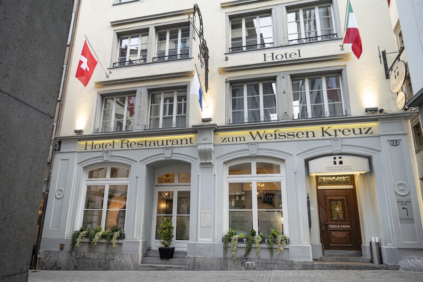 Weisses Rössli Swiss Quality Hotel, dog-friendly hotel, photo 2